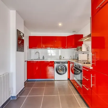 Zenbnb - Le Star - Colocation - Proche Tramway - Wifi Inclus Apartment
