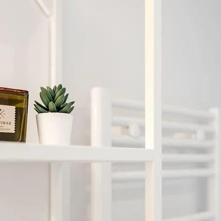 Zenbnb - Le Star - Colocation - Proche Tramway - Wifi Inclus Apartment *