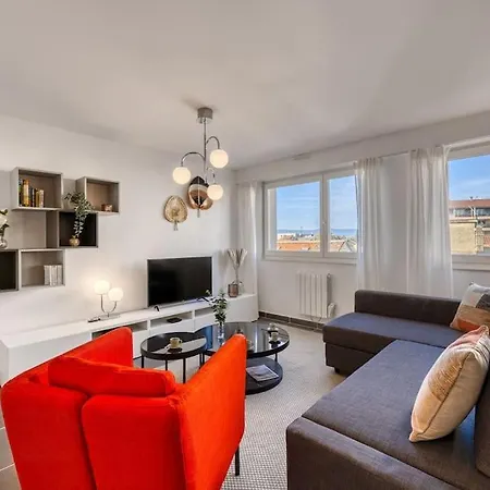 Zenbnb - Le Star - Colocation - Proche Tramway - Wifi Inclus Apartment Annemasse