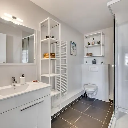 Zenbnb - Le Star - Colocation - Proche Tramway - Wifi Inclus Apartment